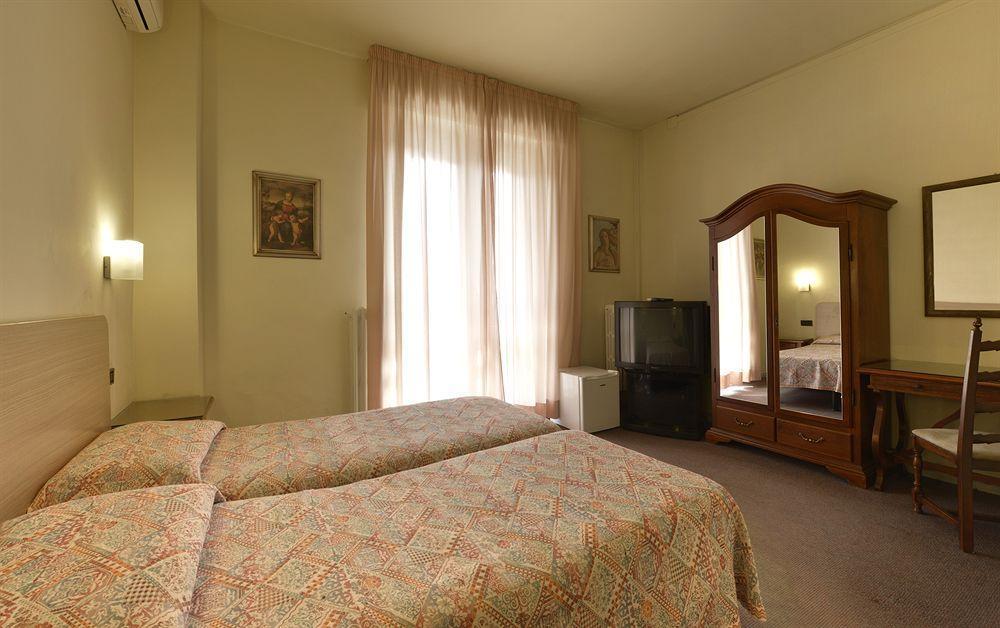 Hotel Careggi Florenz Exterior foto