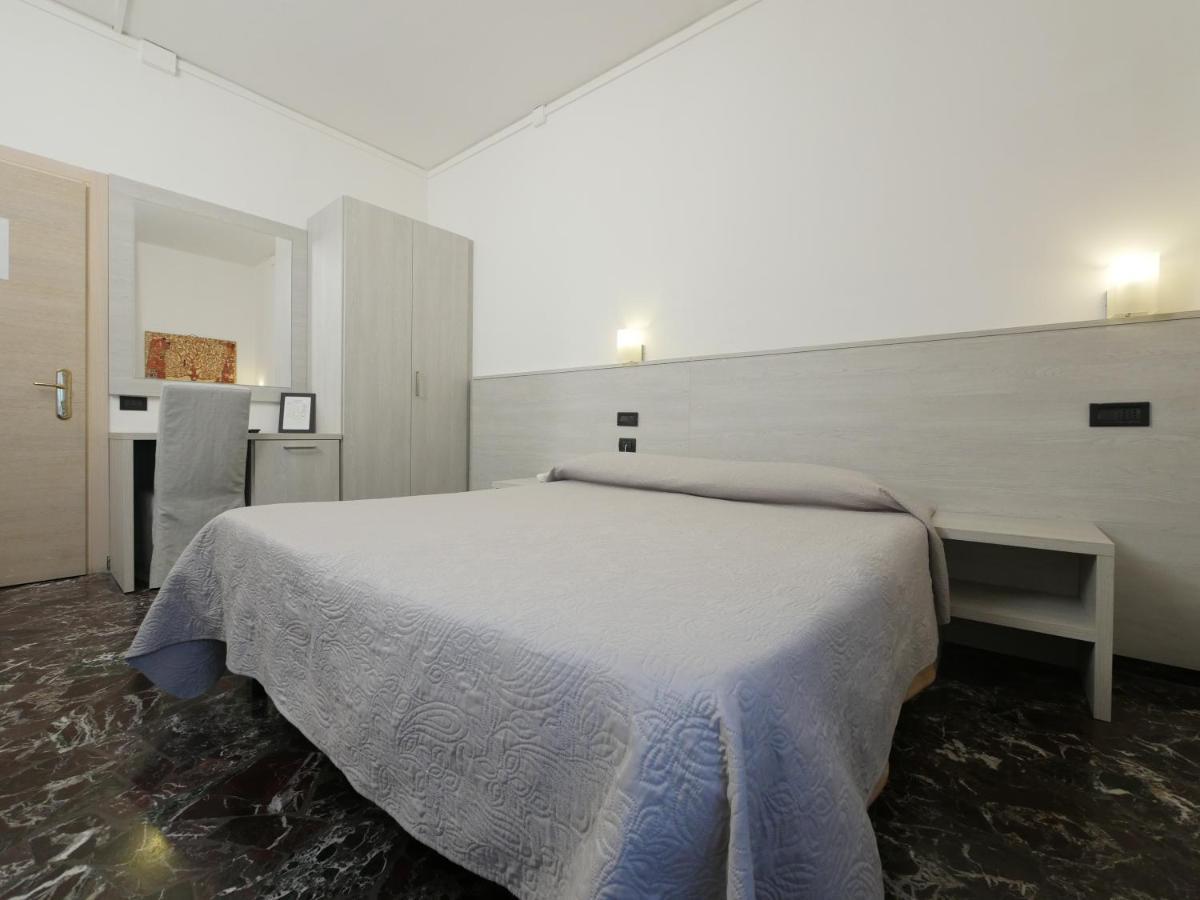 Hotel Careggi Florenz Exterior foto